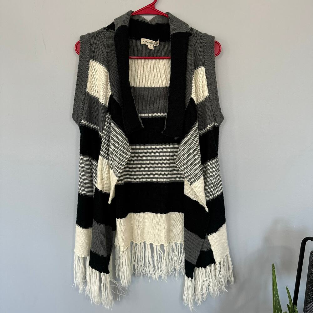 POOF Excellence Neutral Color Wear Over Cardigan Sweater Size Medium Sleeveless